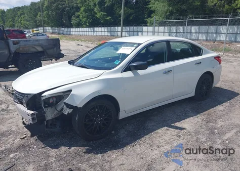 2017 Nissan Altima 2.5 S из США, поврежденный, VIN 1N4AL3AP0HC179858